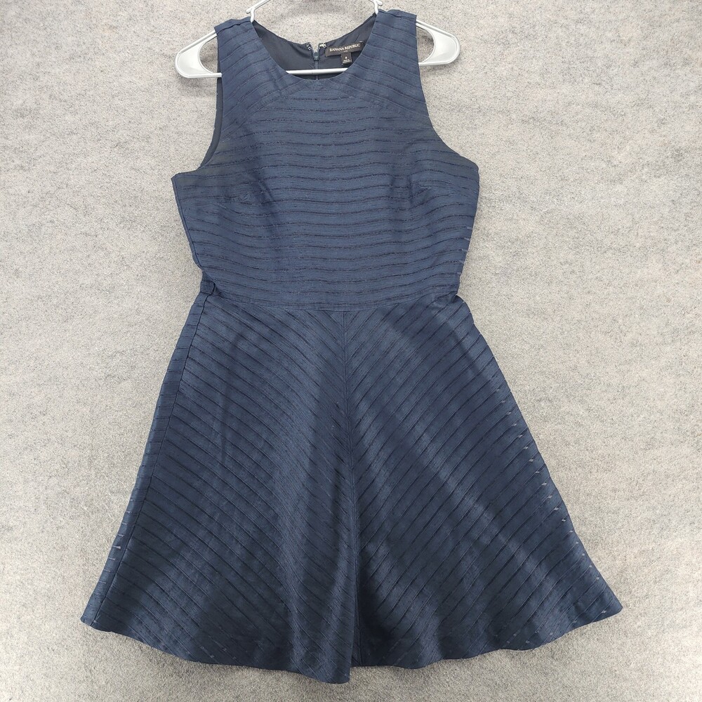 Banana Republic Dress Womens 8 Sleeveless Blue Striped Fit Flare